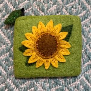 Green Sunflower Felt Pouch